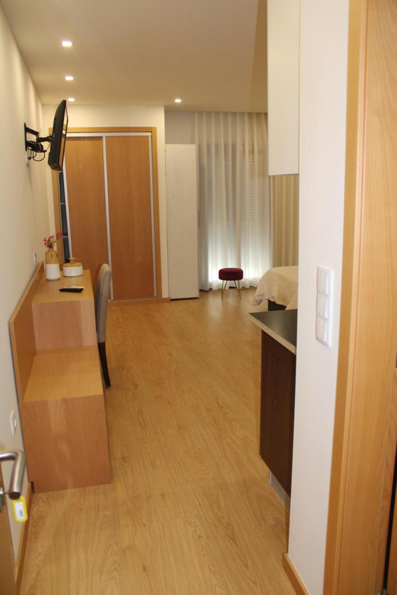 Residencial Dom Manuel Fafe Quarto foto
